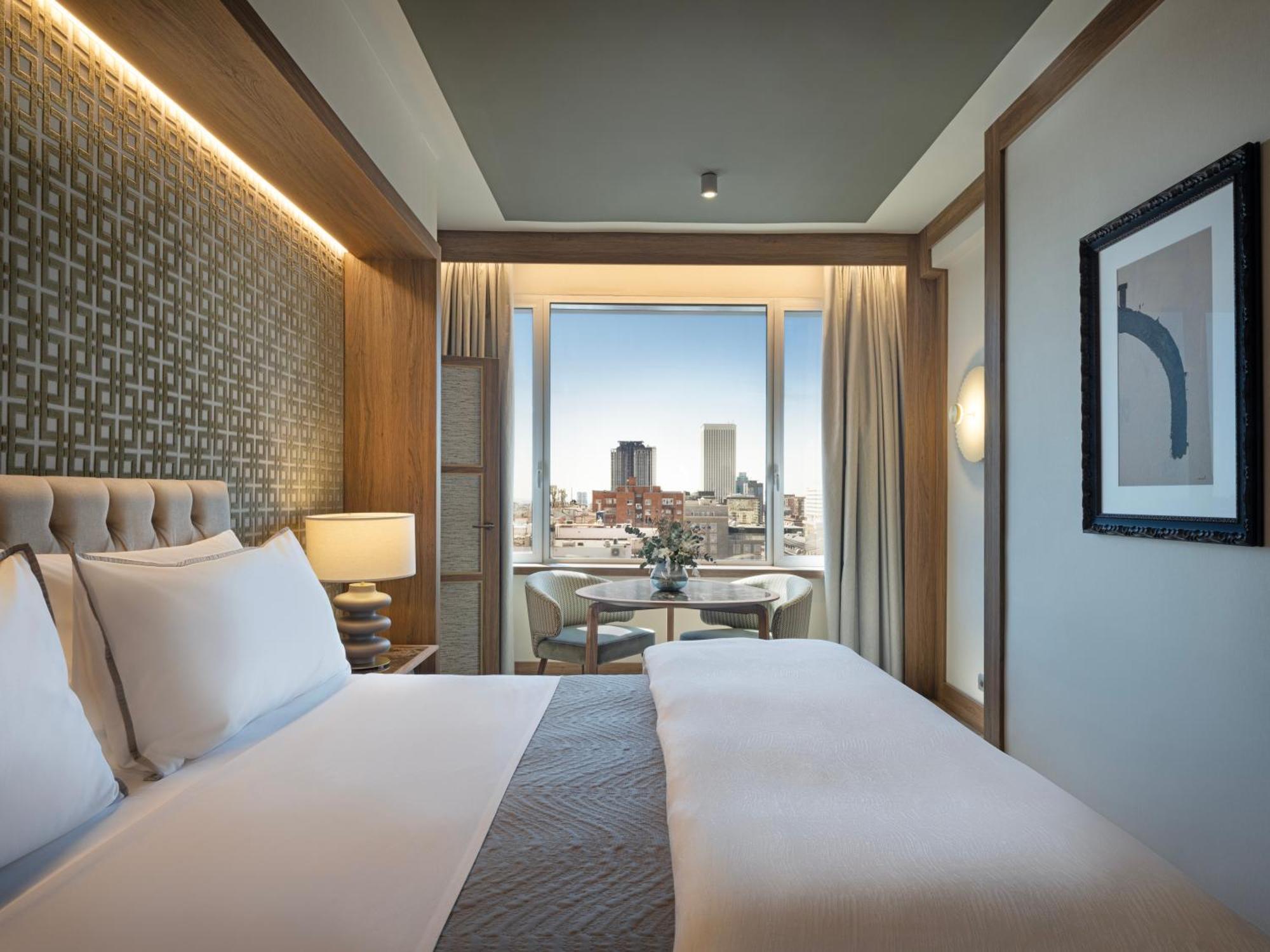 Отель The Westin Madrid Cuzco Экстерьер фото