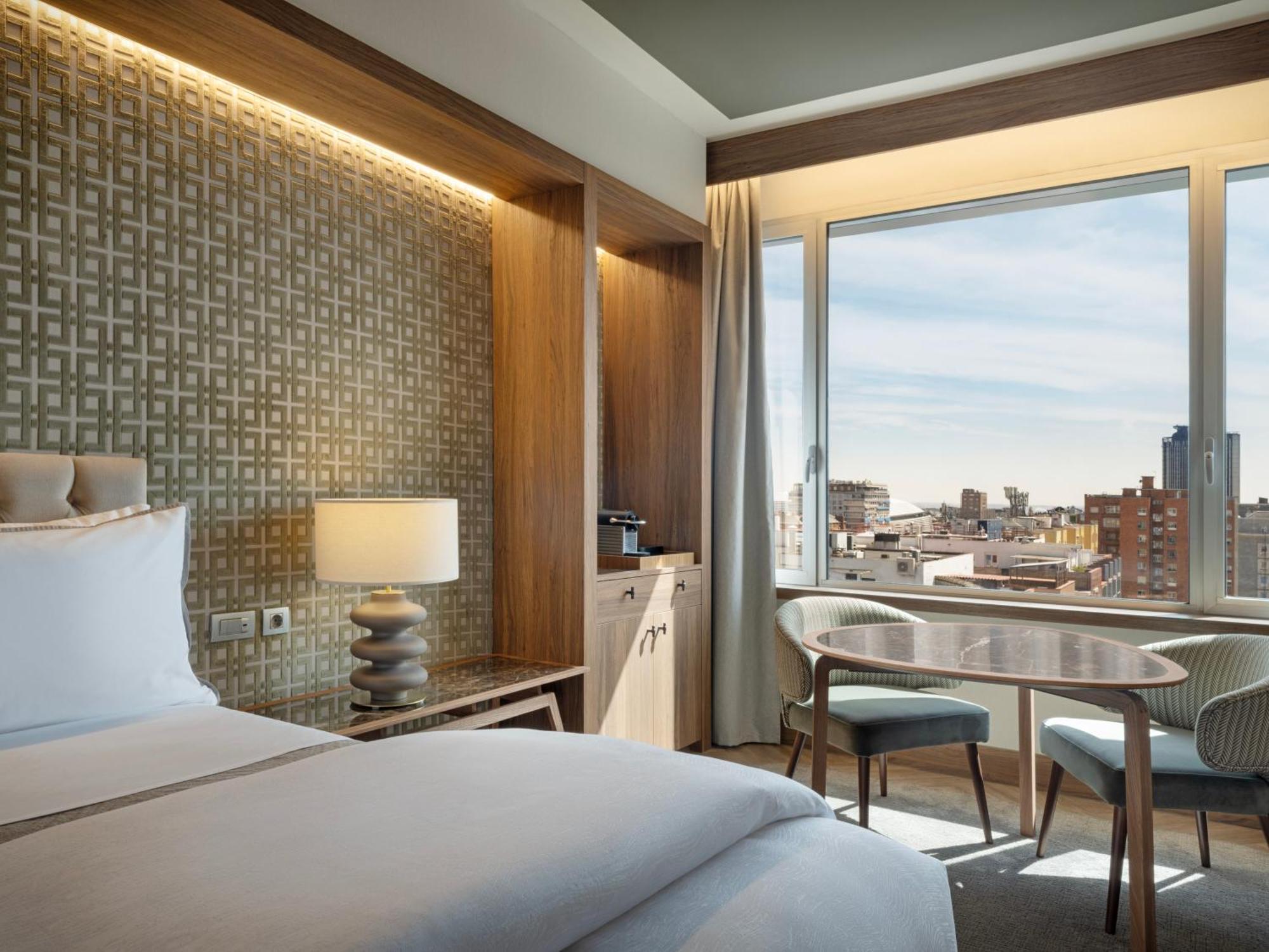 Отель The Westin Madrid Cuzco Экстерьер фото