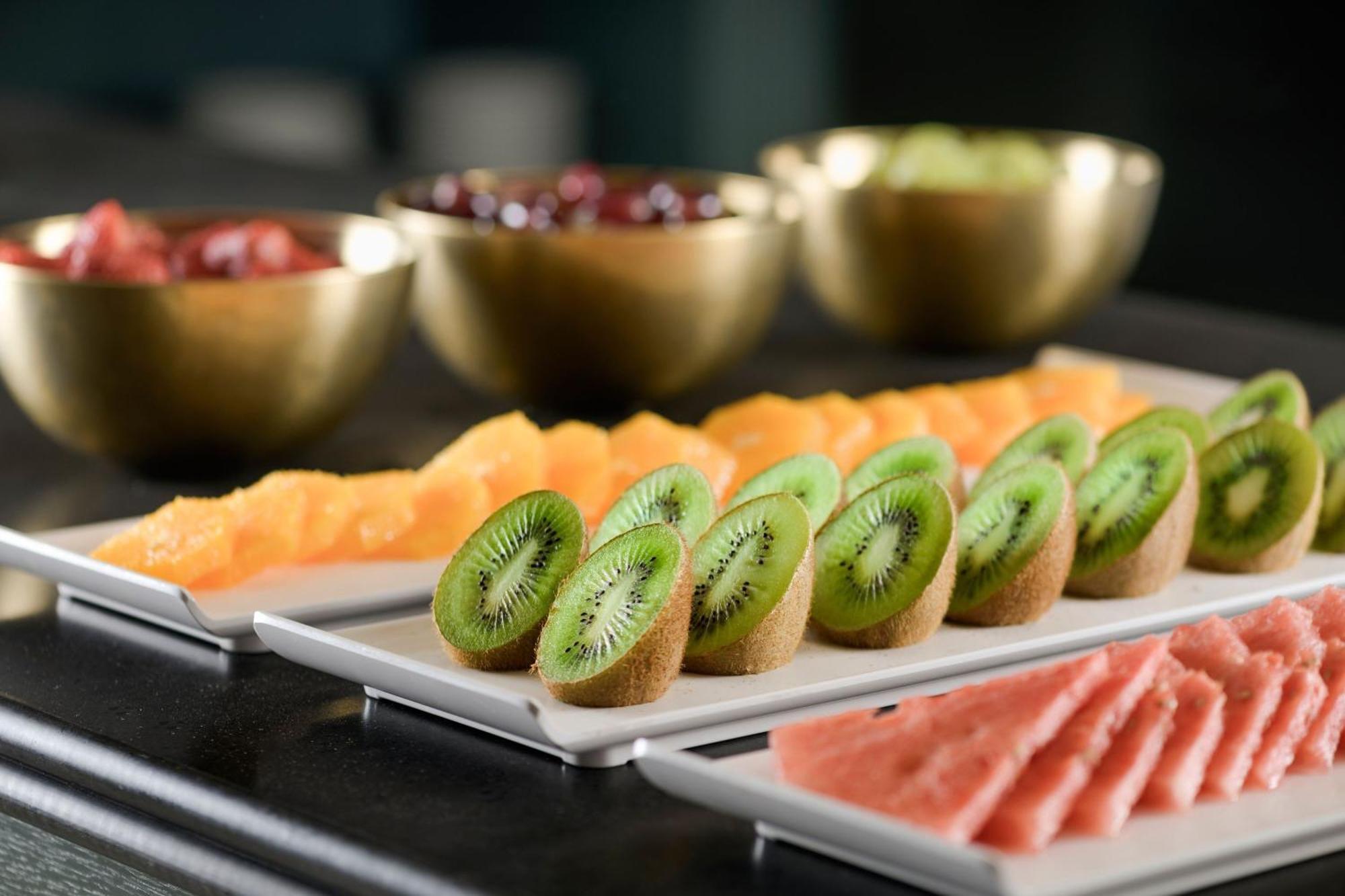 Отель The Westin Madrid Cuzco Экстерьер фото