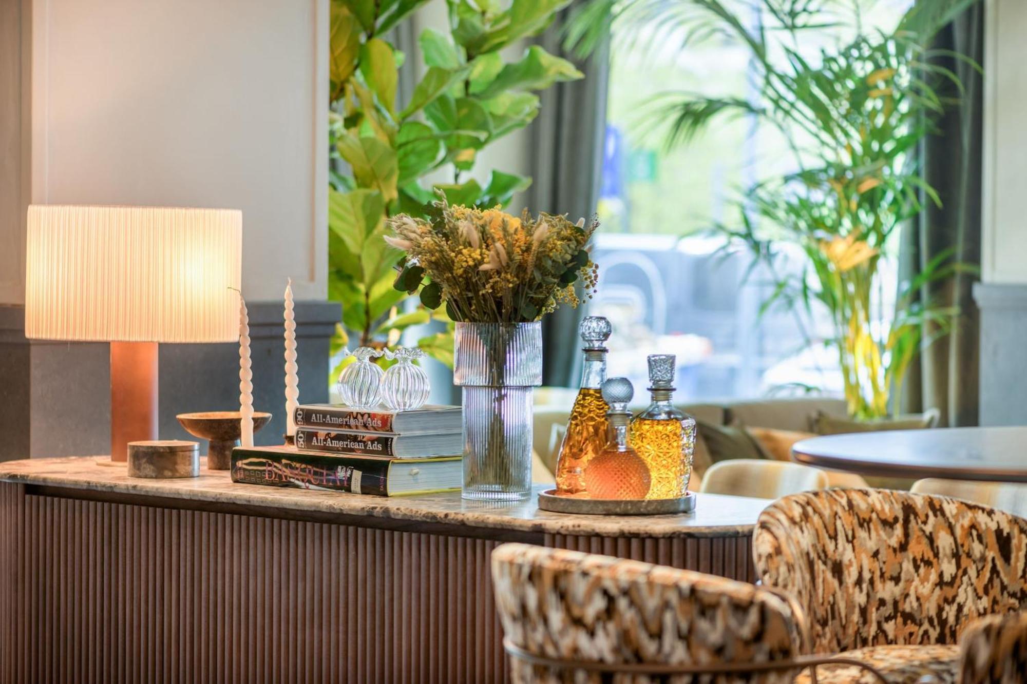 Отель The Westin Madrid Cuzco Экстерьер фото