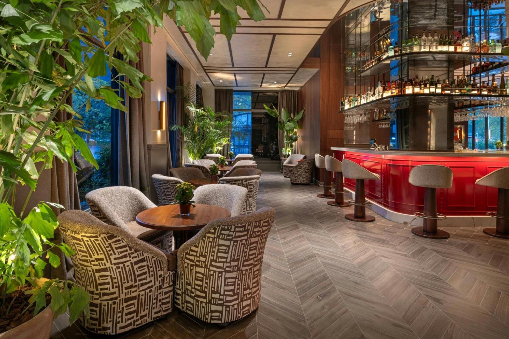 Отель The Westin Madrid Cuzco Экстерьер фото